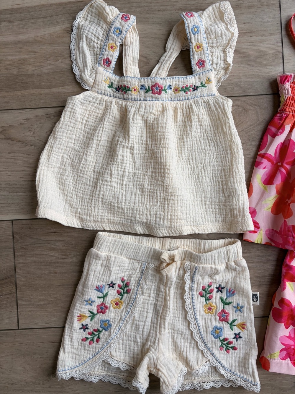 Girls Summer bundle! - Picture 3 of 4